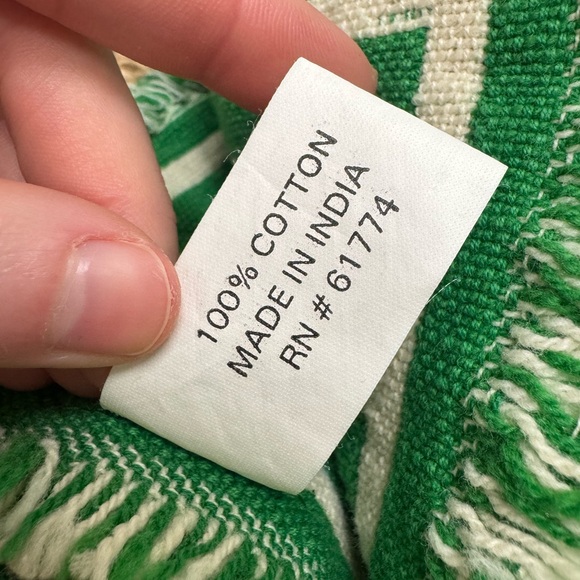 St Patrick's Shamrock Reversible Woven Placements - Picture 5 of 7